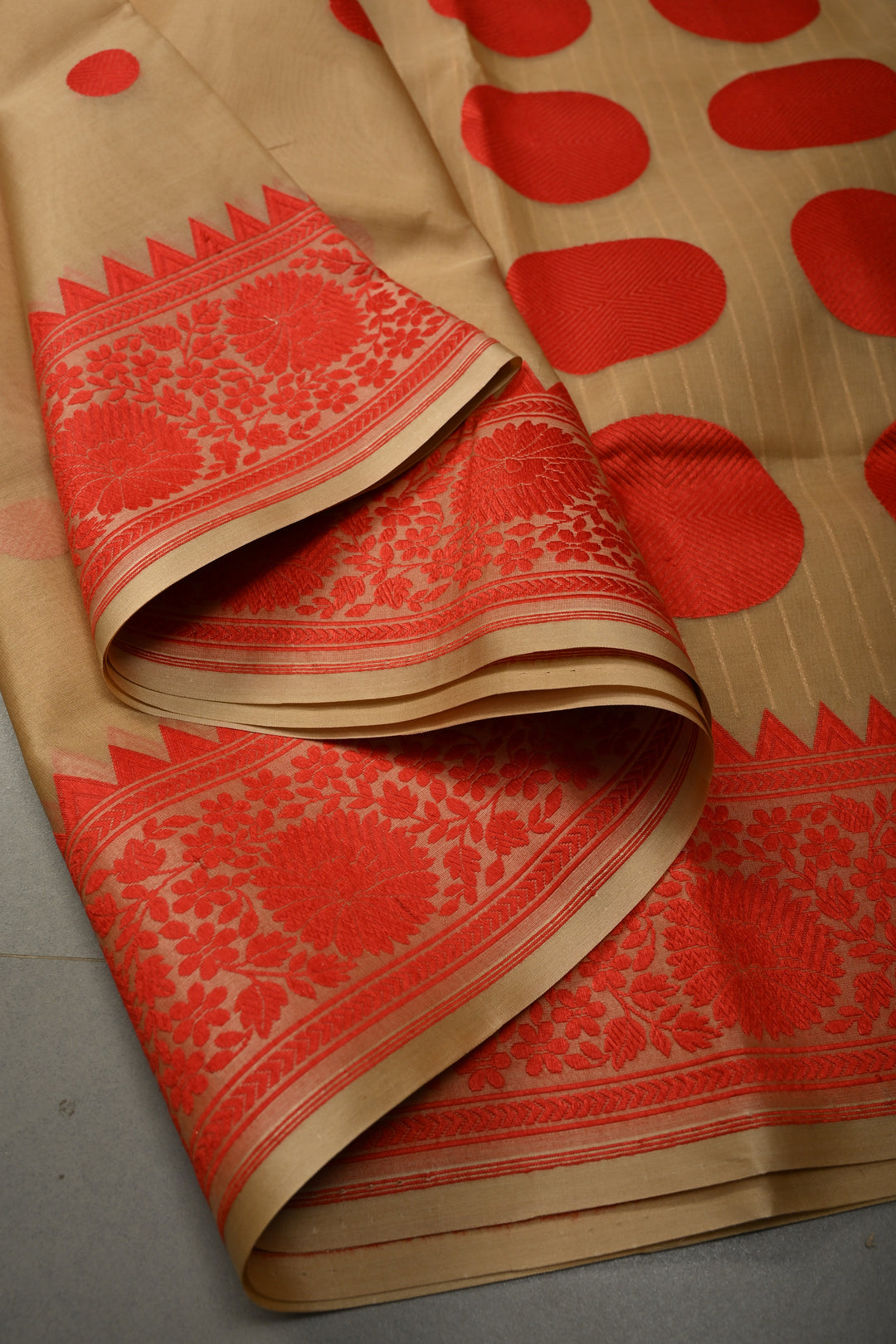 Beige Banarasi Kora Silk Saree with Resham Polka Dots and Contrast Floral Border| SILK MARK CERTIFIED | SHOBITAM