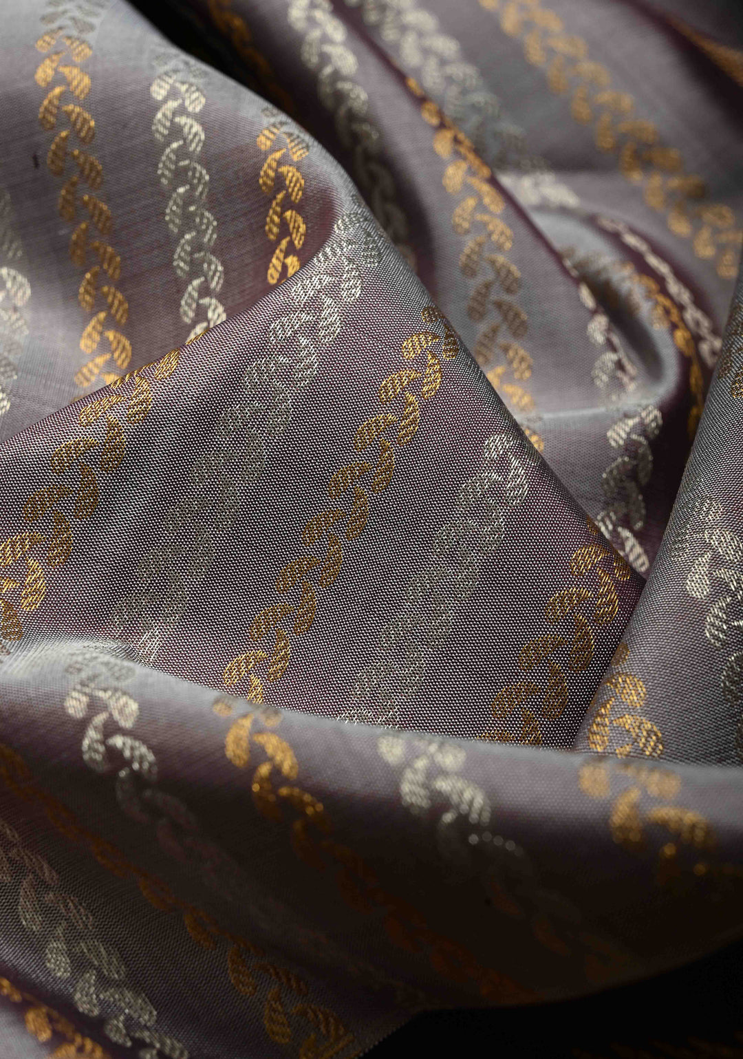Grayish Amethyst Pure Gadwal Silk Saree with Gold & Silver Ornate Zari Stripes and Contrast Wide Zari Border | SILK MARK CERTIFIED | SHOBITAM