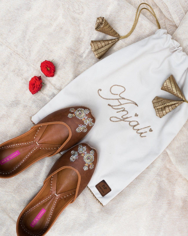 CARAMEL MOCHA - Leather Intricate Hand-Embroidery Jutti