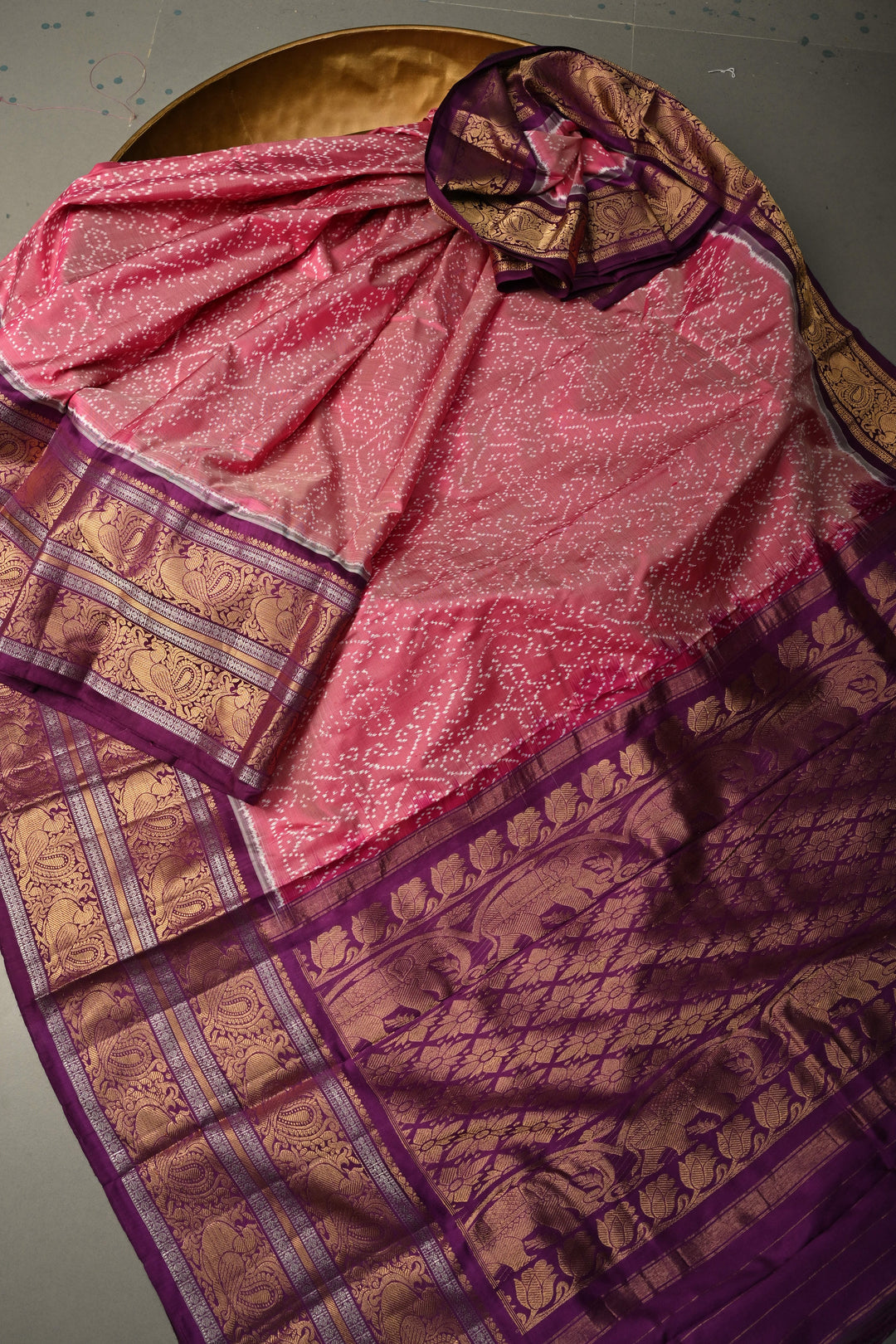 Frost Rose Dual tone Ikkat Kanjivaram Fusion Pure Silk Saree with Twill Design Jaal and Contrast Zari Border  | SILK MARK CERTIFIED | SHOBITAM