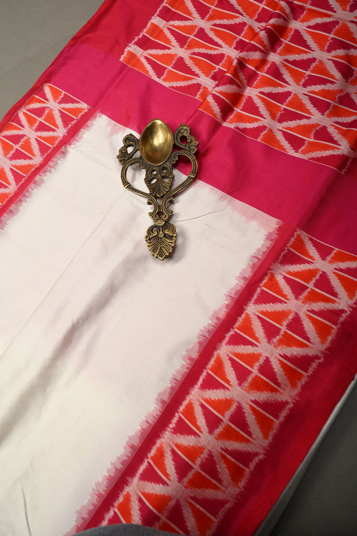 White Pochampally Ikkat Pure Silk Saree with Red-Pink Contrast Geometric Borders and Pallu | SILK MARK CERTIFIED | SHOBITAM