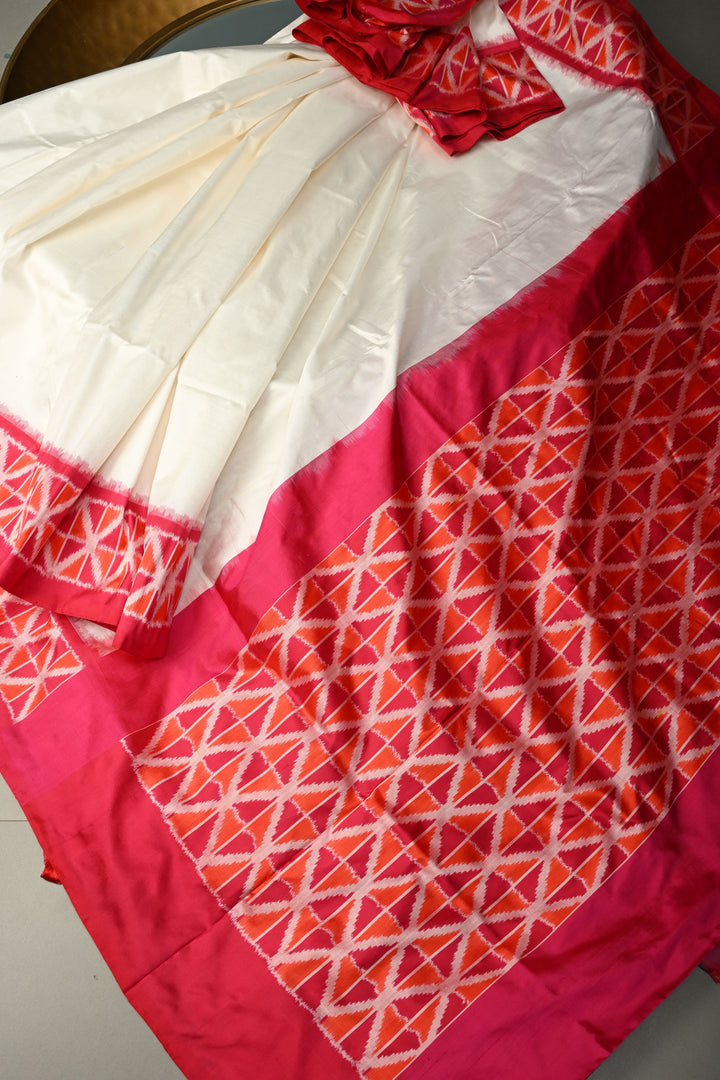 White Pochampally Ikkat Pure Silk Saree with Red-Pink Contrast Geometric Borders and Pallu | SILK MARK CERTIFIED | SHOBITAM