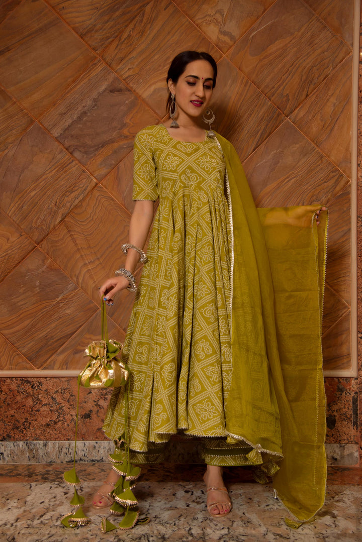 BANDHEJ MEHNDHI GREEN COTTON  ANARKALI SET | SHOBITAM