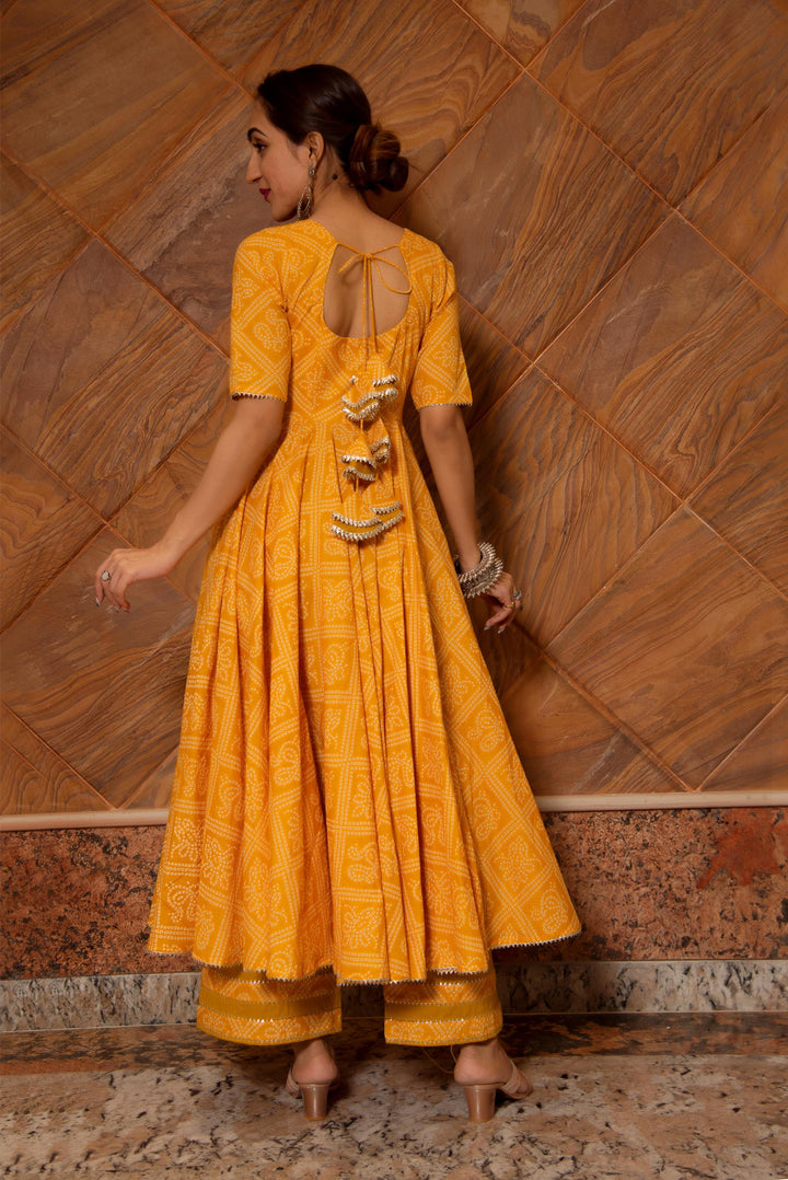 BANDHEJ YELLOW COTTON ANARKALI SET | SHOBITAM