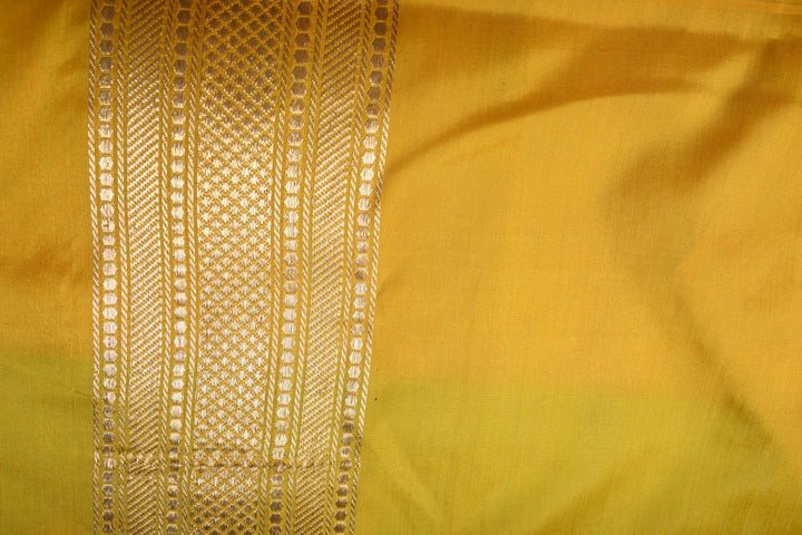 Mint Green Pure Banarasi Katan Silk Saree with Meenakari Floral Zari  Buttas and Contrast Zari Border | SILK MARK CERTIFIED | SHOBITAM