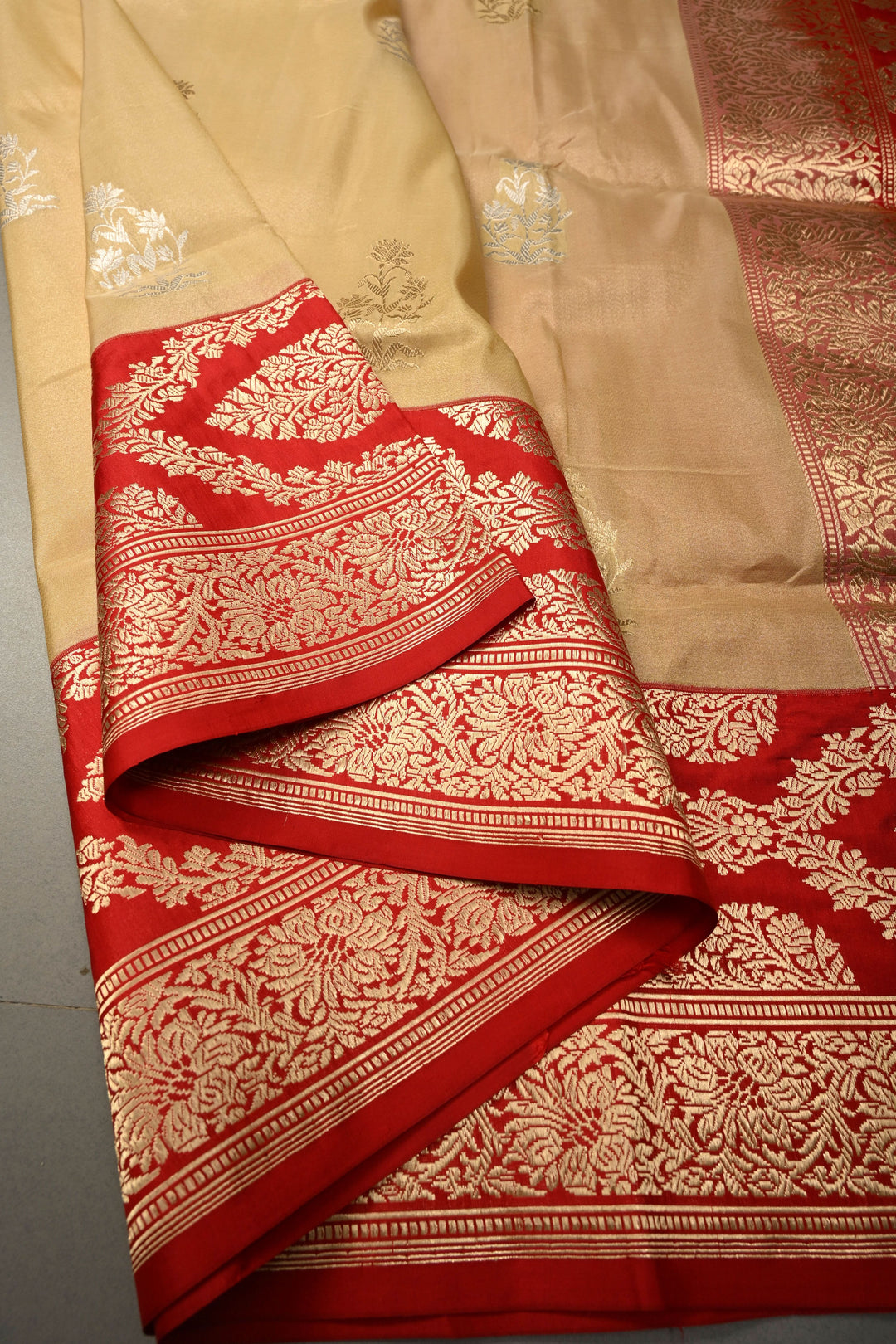 Sandalwood Banarasi Katan Tissue Silk Saree with Soan-Rupa Buttas and Contrast Zari Border | SILK MARK CERTIFIED | SHOBITAM