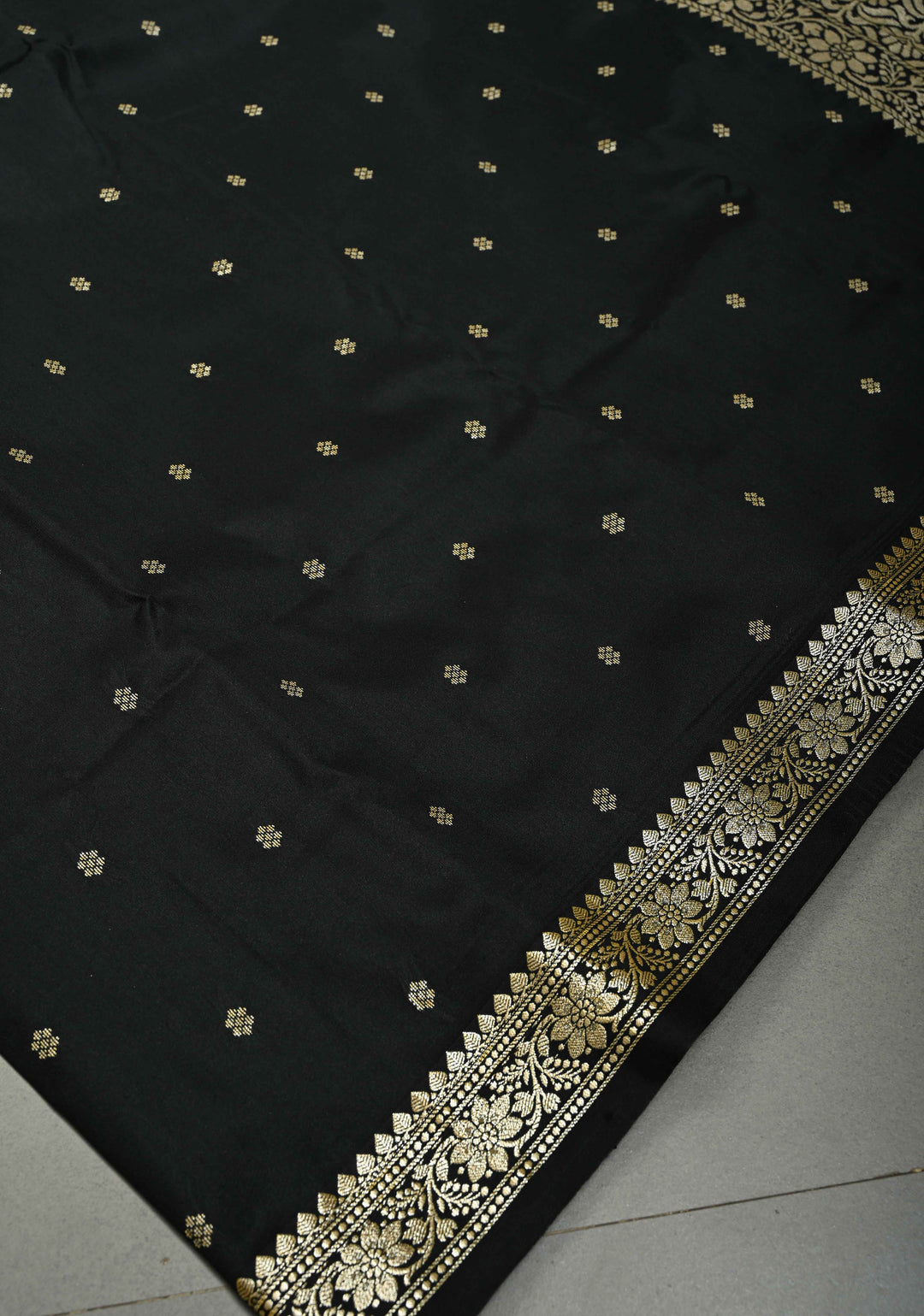 Black Semi Silk Saree with Zari Buttis and Floral Minimal Zari Border | SHOBITAM