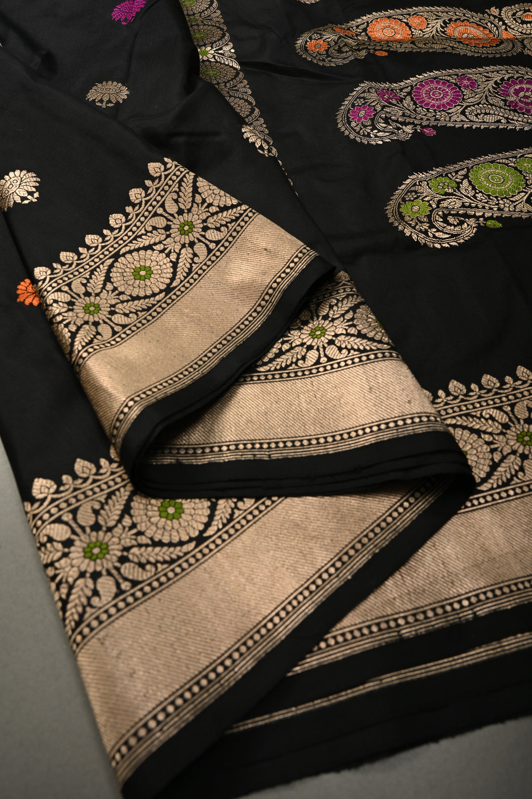 Black Pure Banarasi Katan Silk Baluchuri Saree with Meenakari Buttas and Zari Border | SILK MARK CERTIFIED | SHOBITAM