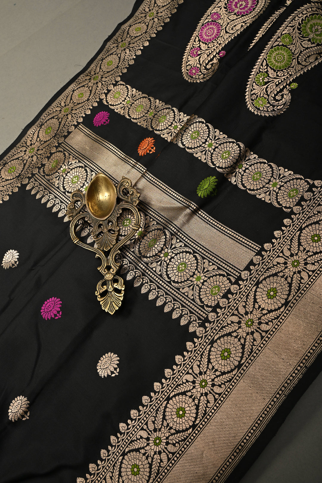 Black Pure Banarasi Katan Silk Baluchuri Saree with Meenakari Buttas and Zari Border | SILK MARK CERTIFIED | SHOBITAM