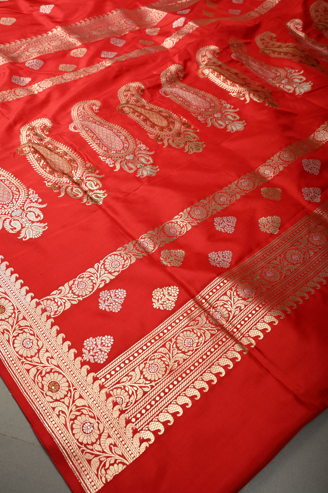 Crimson Red Pure Banarasi Katan Silk Saree with Sona Rupa Floral Zari Buttas and Meenakari Zari Border | SILK MARK CERTIFIED | SHOBITAM