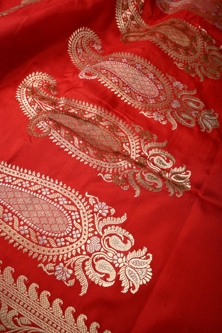 Crimson Red Pure Banarasi Katan Silk Saree with Sona Rupa Floral Zari Buttas and Meenakari Zari Border | SILK MARK CERTIFIED | SHOBITAM