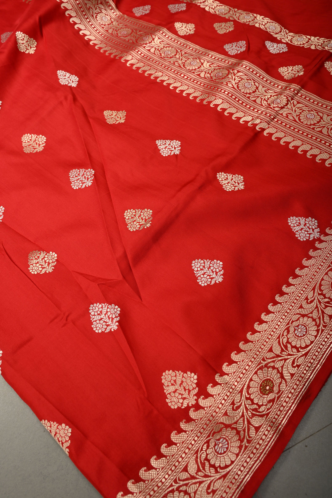 Crimson Red Pure Banarasi Katan Silk Saree with Sona Rupa Floral Zari Buttas and Meenakari Zari Border | SILK MARK CERTIFIED | SHOBITAM