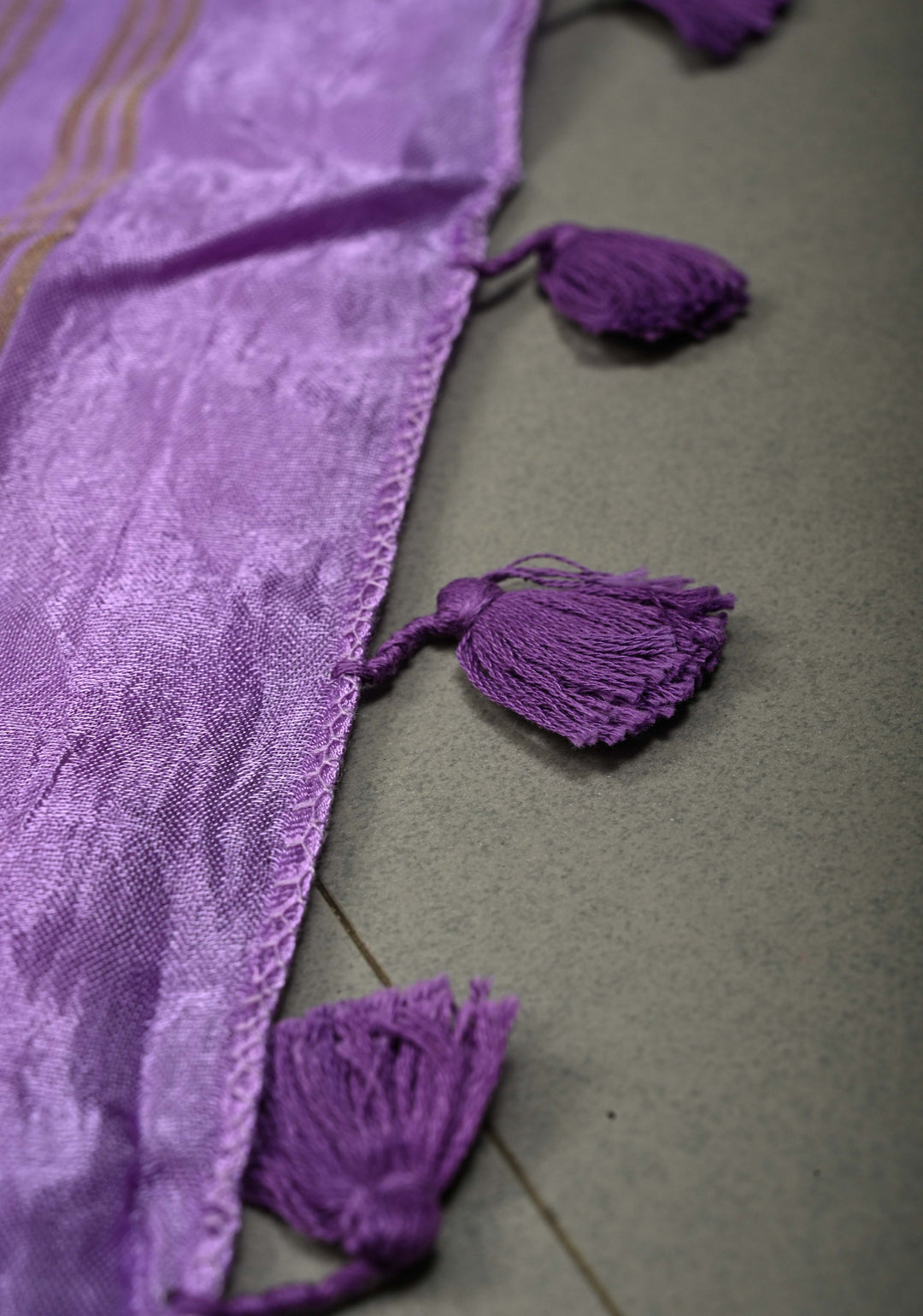 Lavender Modal Silk Saree with Lagda Patta Crushed Pallu | SHOBITAM