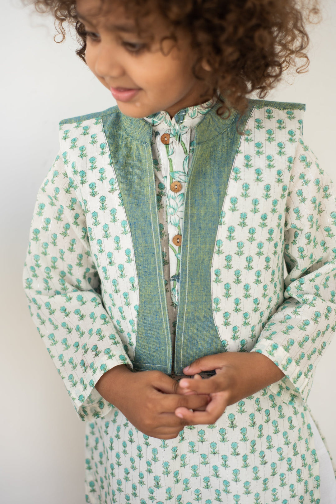 Bloom Buti Kurta Set | SHOBITAM