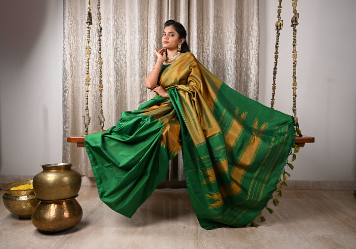 Green Pure Kanjivaram Silk Saree with Musterd Yellow Zariless Rising temple border | SILK MARK CERTIFIED