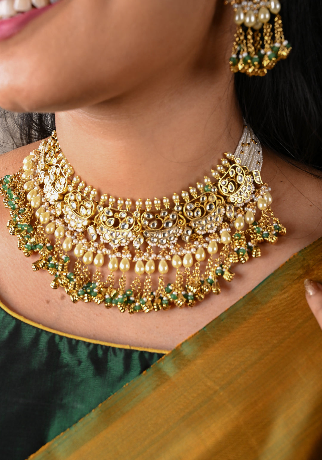 Rajwadi Ahmedabadi Jadau Necklace and Earrings Set with dangling chains design