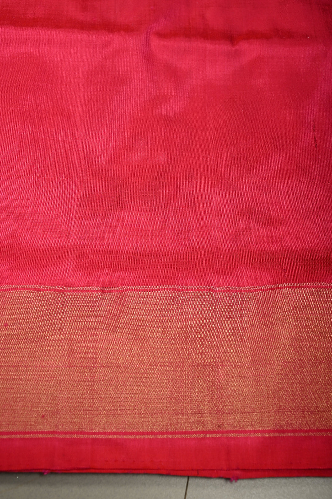 Purple Dual Tone Pochampally Ikkat Pure Silk Saree with Indonesian Design and Zari Border  | SILK MARK CERTIFIED | SHOBITAM