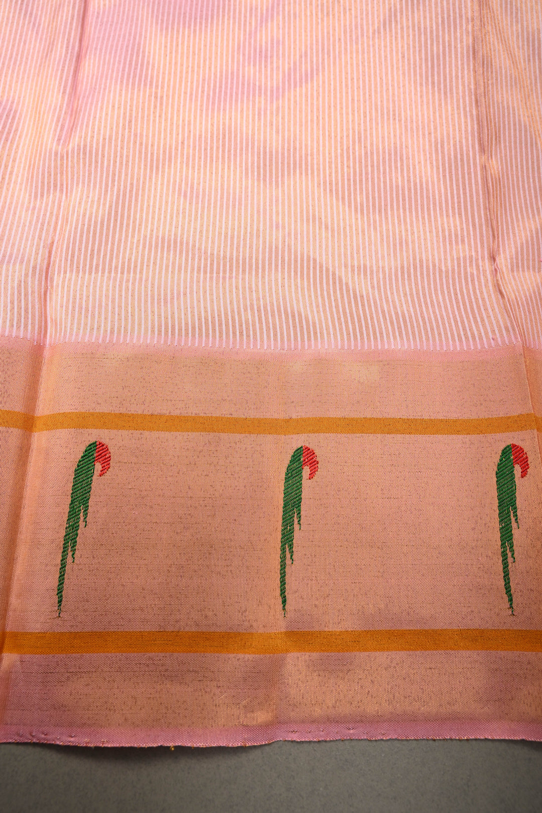 Authentic Pink Yeola Paithani Handloom Silk Saree with Single Muniya Borders and Peacock Motifs on Pallu | SILK MARK CERTIFIED | SHOBITAM