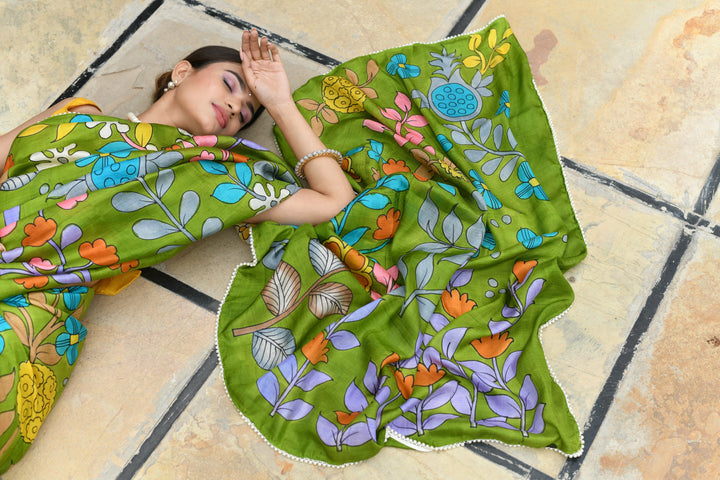 Grass Green Pure Handloom Silk saree with Hand Painted Kalamkari Design and Pearls Border| SILK MARK CERTIFIED | SHOBITAM