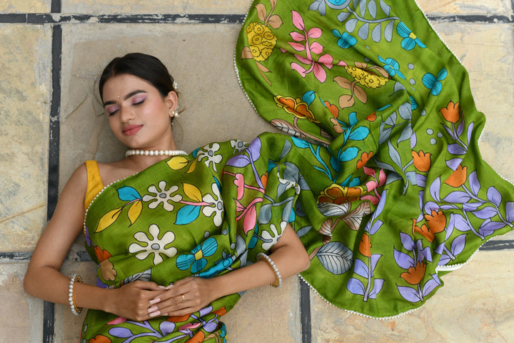 Grass Green Pure Handloom Silk saree with Hand Painted Kalamkari Design and Pearls Border| SILK MARK CERTIFIED | SHOBITAM