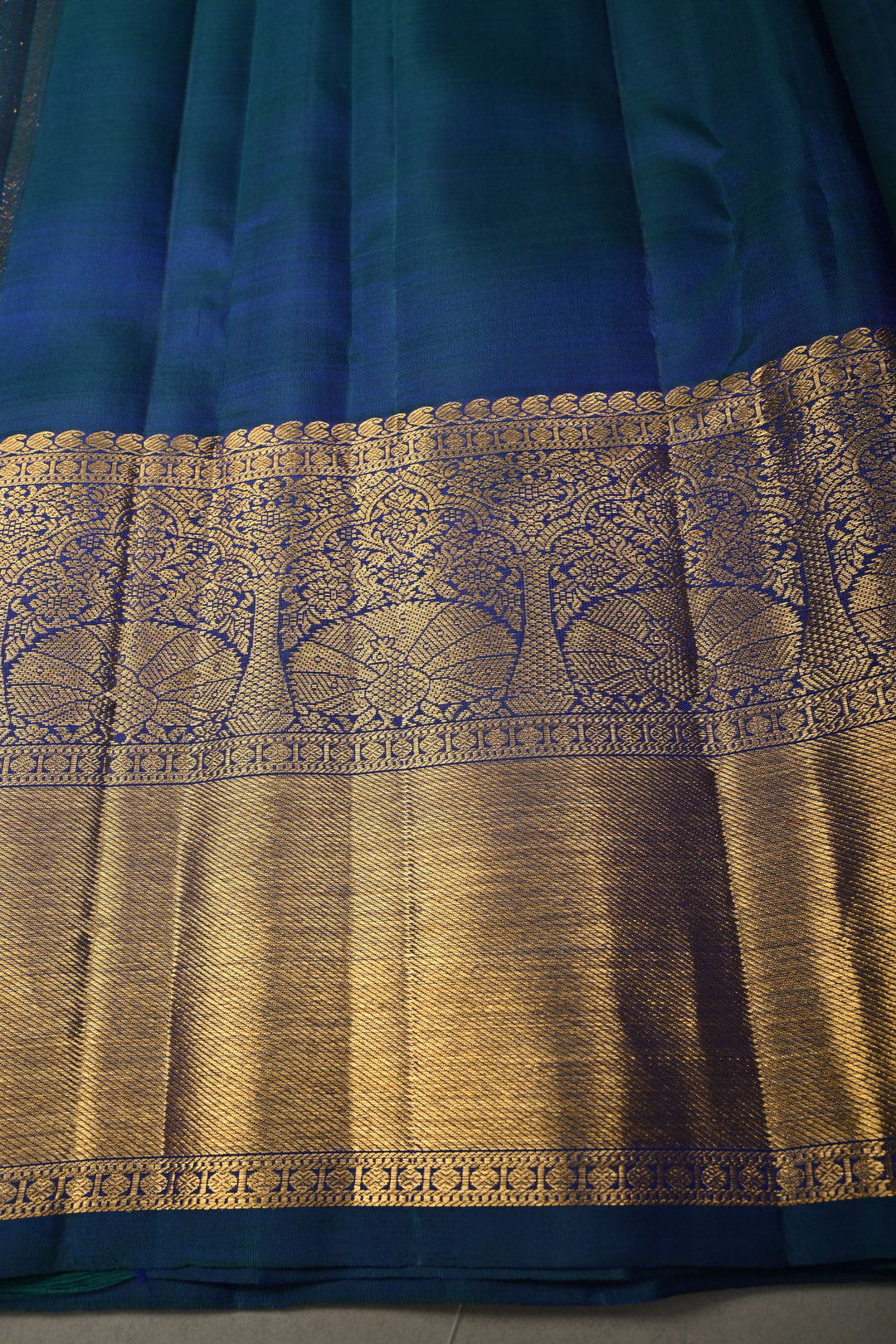 Blue-Purple Dual Tone Pure Gadwal Silk Saree with Patola Zari Brocade and Wide Zari Border | SILK MARK CERTIFIED | SHOBITAM