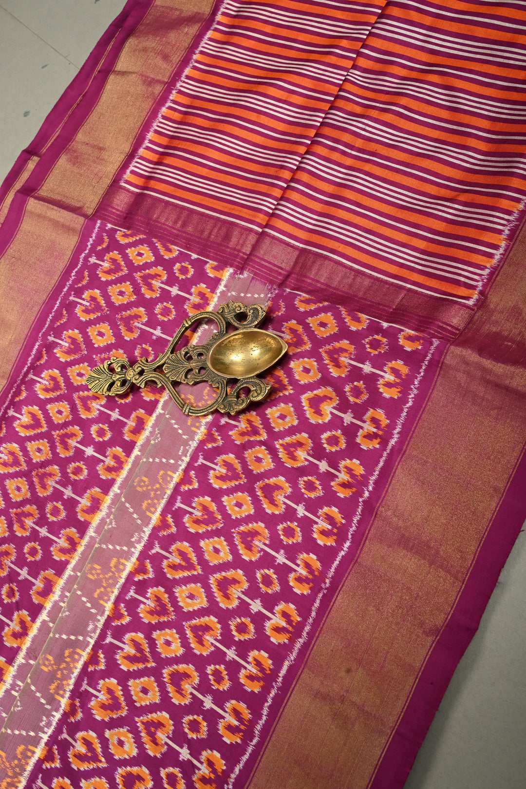 Dusty Amethyst Pochampally Ikkat Pure Silk Saree with Kolam Design and Panel Design on Tissue Zari Border  | SILK MARK CERTIFIED | SHOBITAM