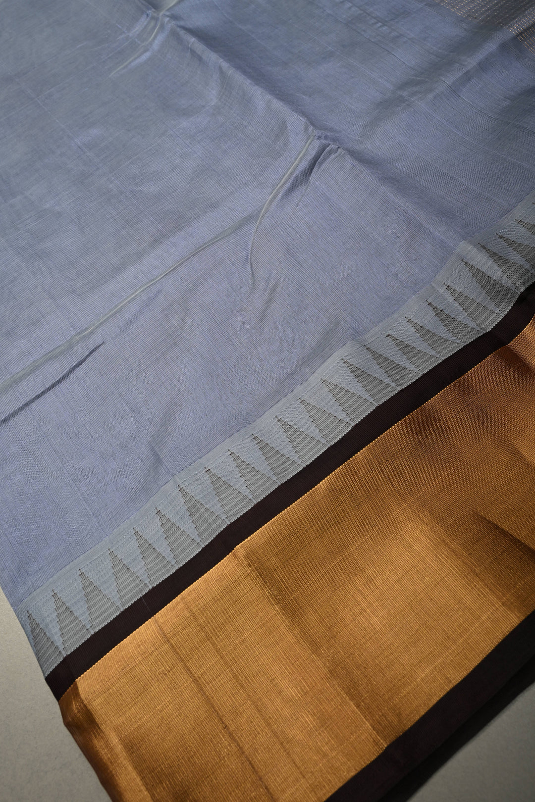 Dusty Gray Kanchi Silk Cotton Handloom Saree with Contrast Tissue Zari Border and Pallu | SHOBITAM
