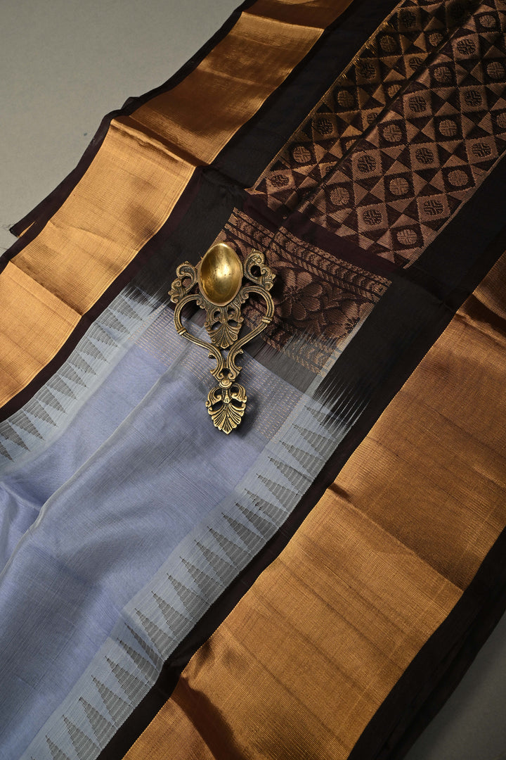 Dusty Gray Kanchi Silk Cotton Handloom Saree with Contrast Tissue Zari Border and Pallu | SHOBITAM