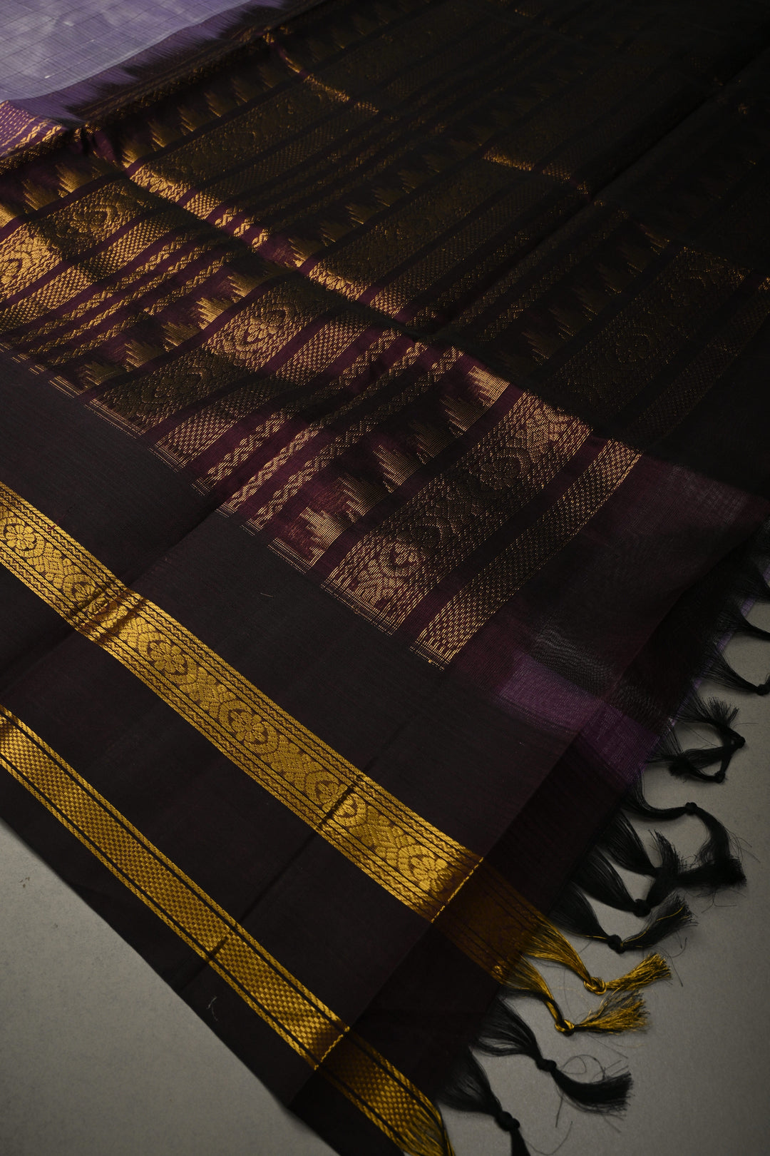 Purple-Gray Dual Tone Kanchi Silk Cotton Handloom Saree with Checks Pattern and Contrast Zari Border | SHOBITAM