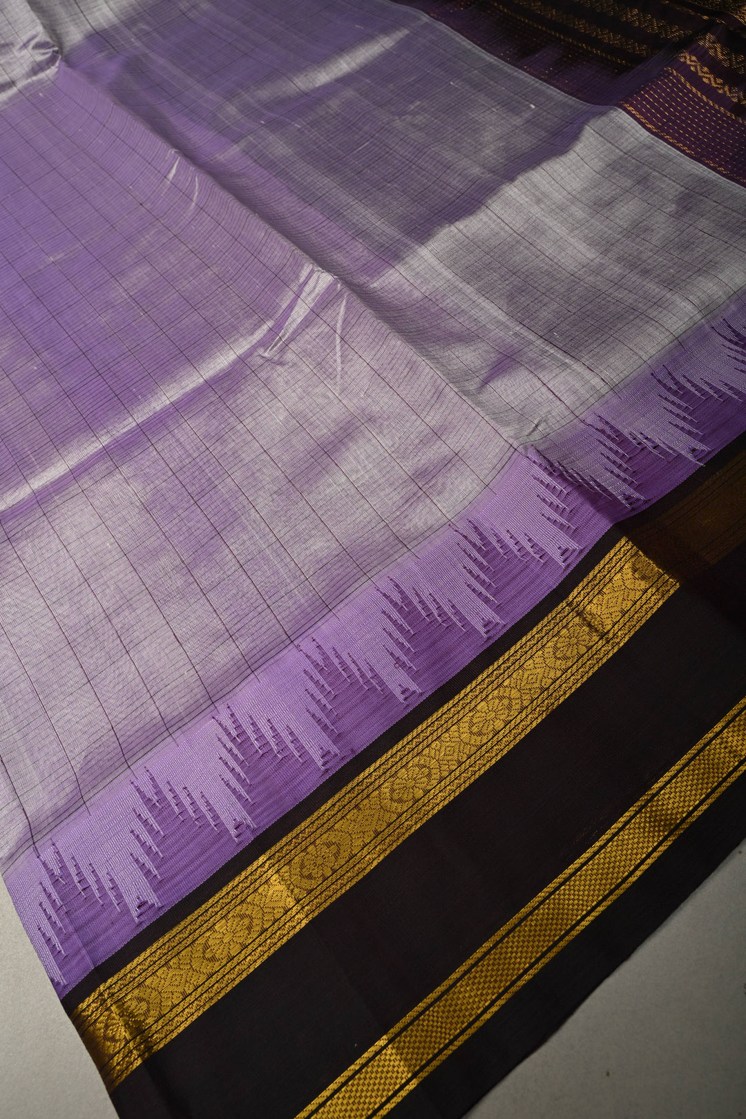 Purple-Gray Dual Tone Kanchi Silk Cotton Handloom Saree with Checks Pattern and Contrast Zari Border | SHOBITAM