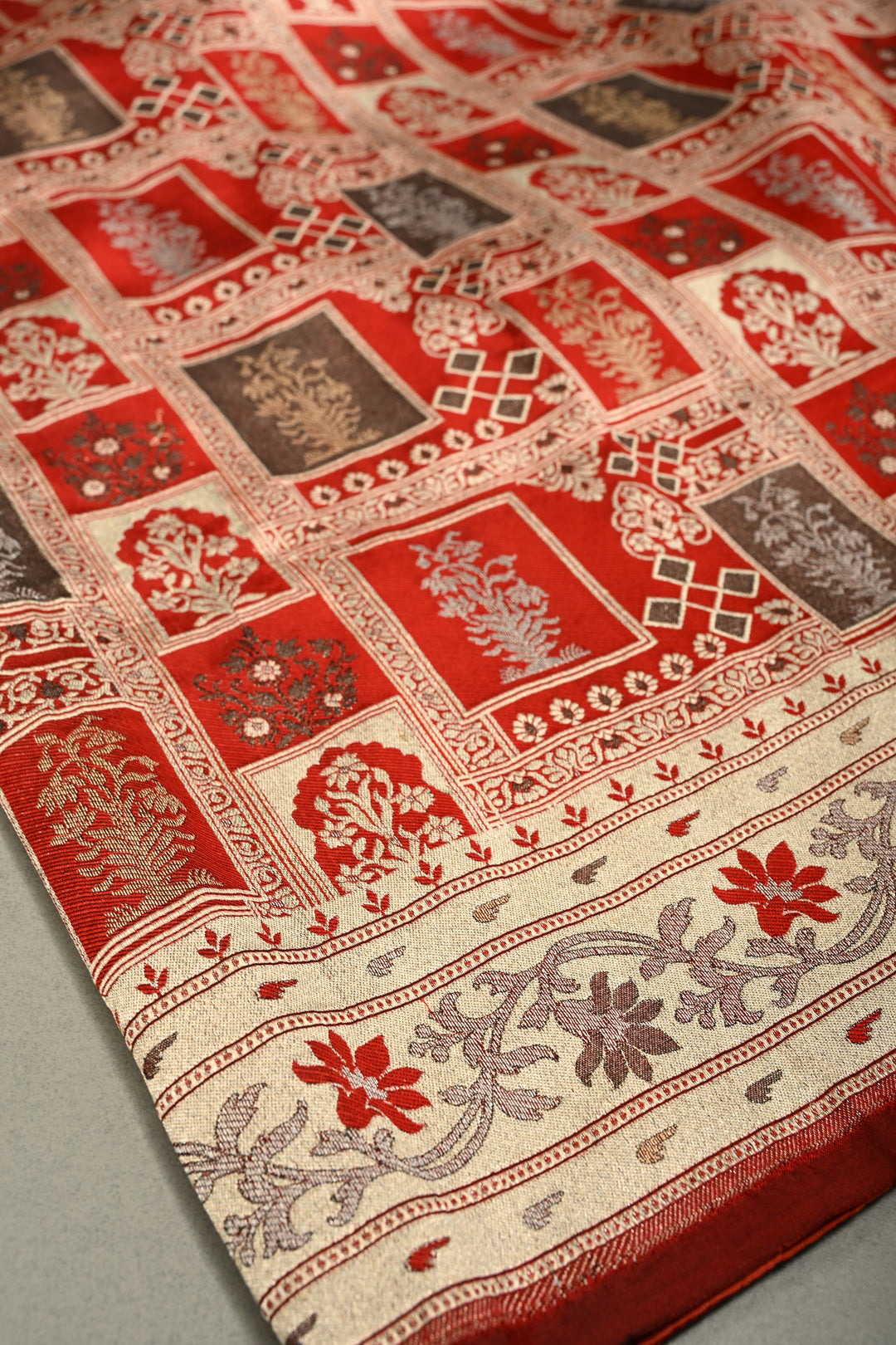Brick Red Persian Jaal Banarasi Saree with Floral,Muniya motif Border and Rich pallu | SILK MARK CERTIFIED