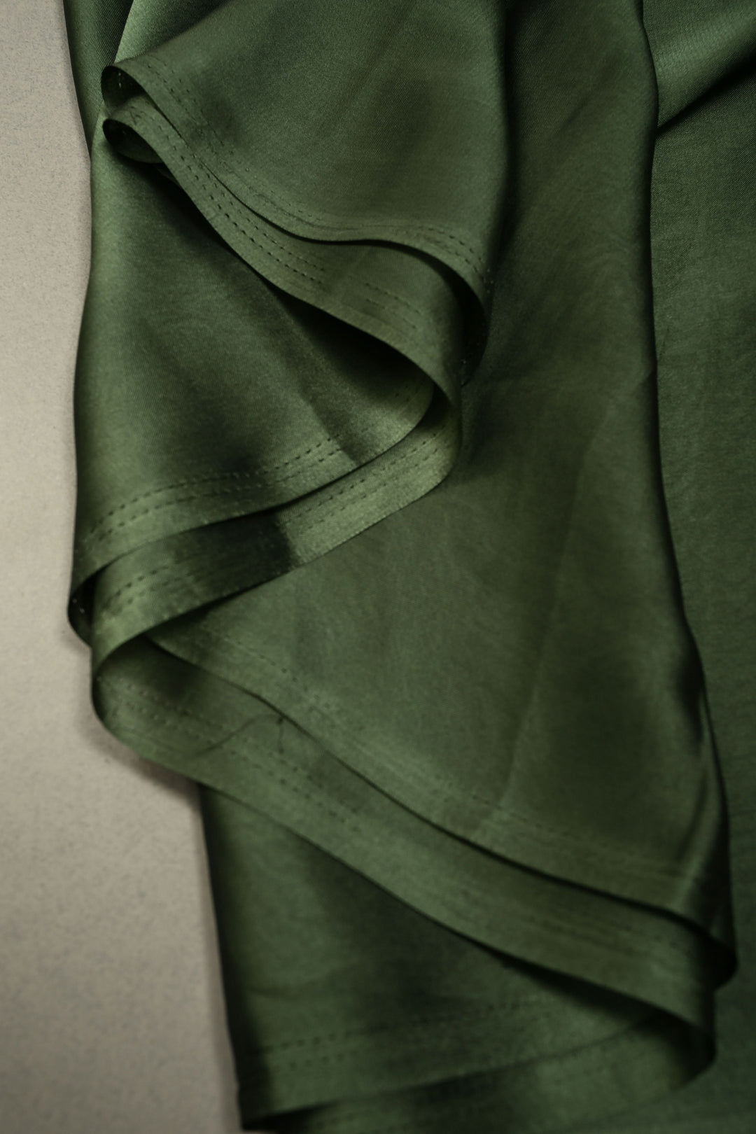Deep Sage Green Shimmer Georgette Saree with Blooming Floral Hand Painted on Pallu , No Blouse Piece | SHOBITAM