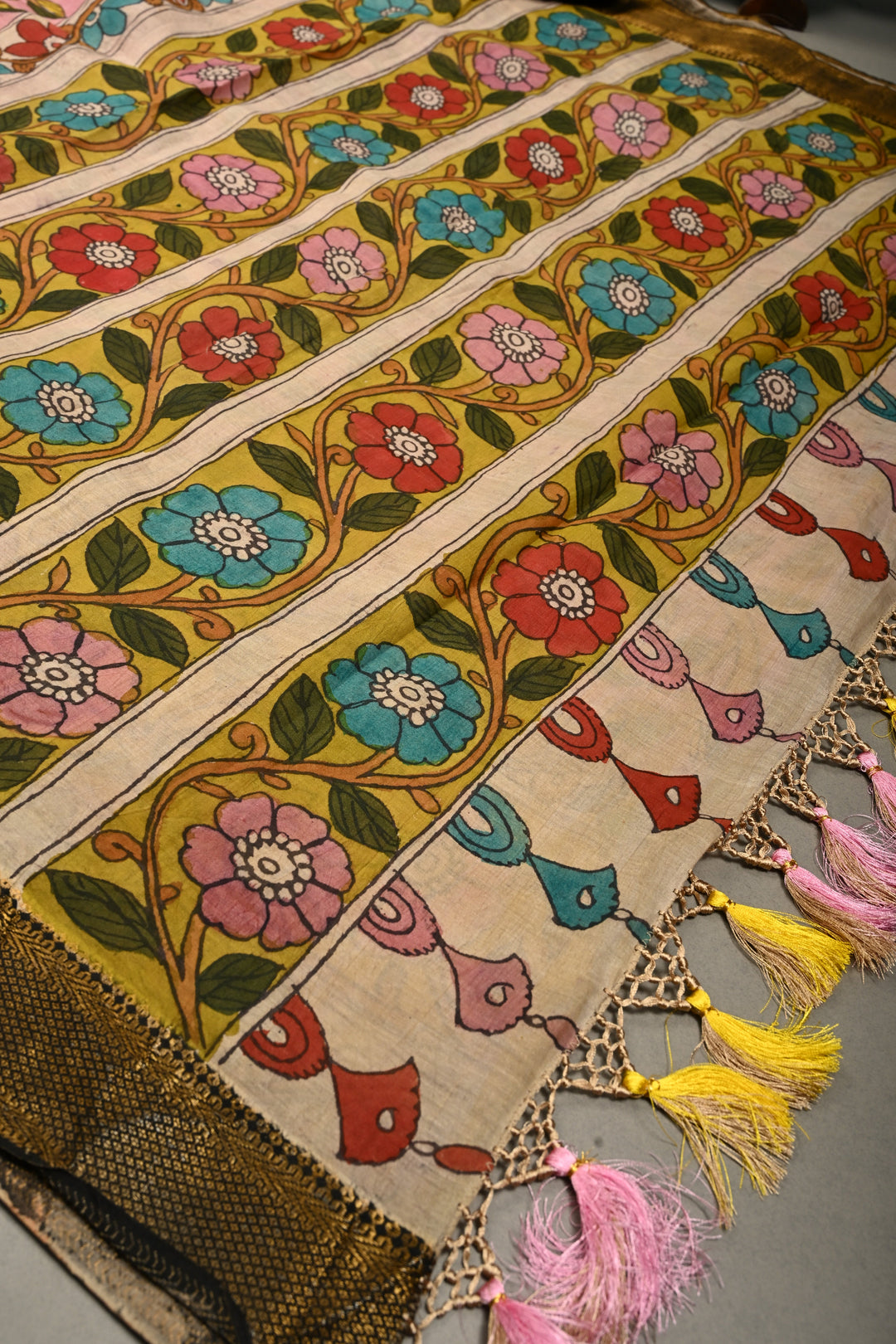 Authentic Pen Kalamkari Handpainted on Mangalagiri Silk Cotton Saree  | SHOBITAM