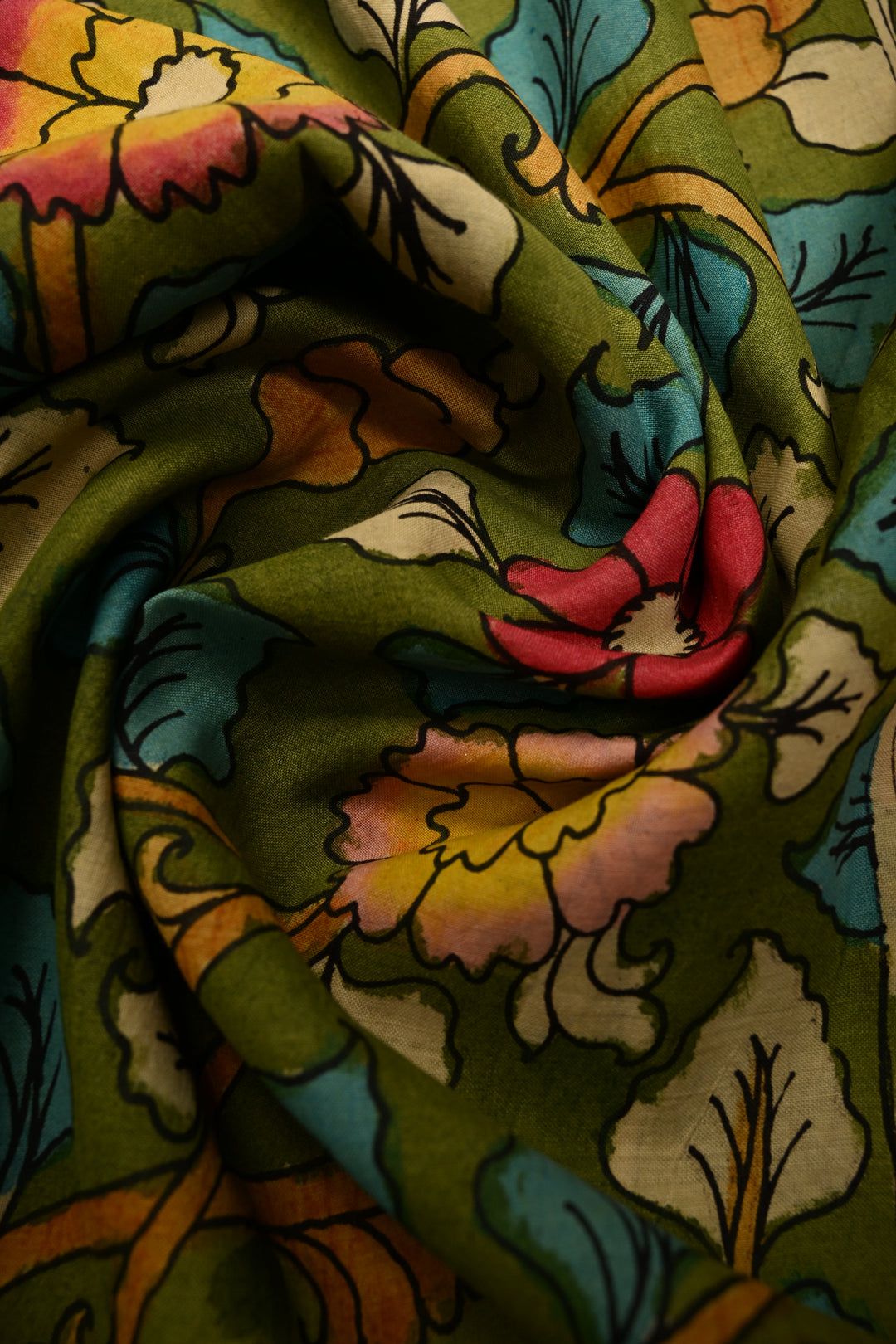 Floral-Twin Peacock Motifs on Pallu Theme: Authentic Mehendi Green Pen Kalamkari Handpainted on Silk Cotton Saree with Mangalagiri Zari Borders