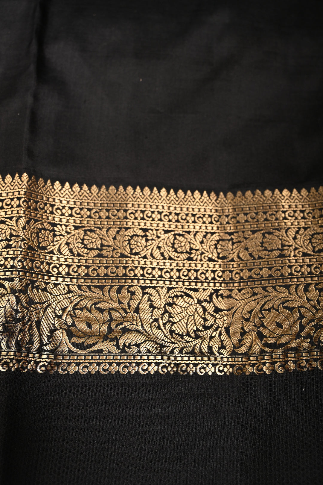 Exquisite Black-Gray-Off White Banarasi Katan Silk Saree with Checks and Kanjivaram Style Borders | SILK MARK CERTIFIED | SHOBITAM