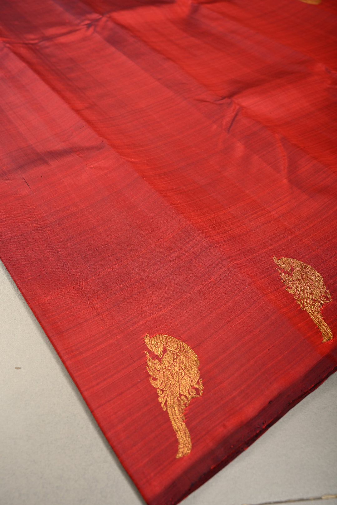 BrickMaroon Kanjivaram Pure Silk Saree with Distinct Peacock Motifs on Border | SILK MARK CERTIFIED
