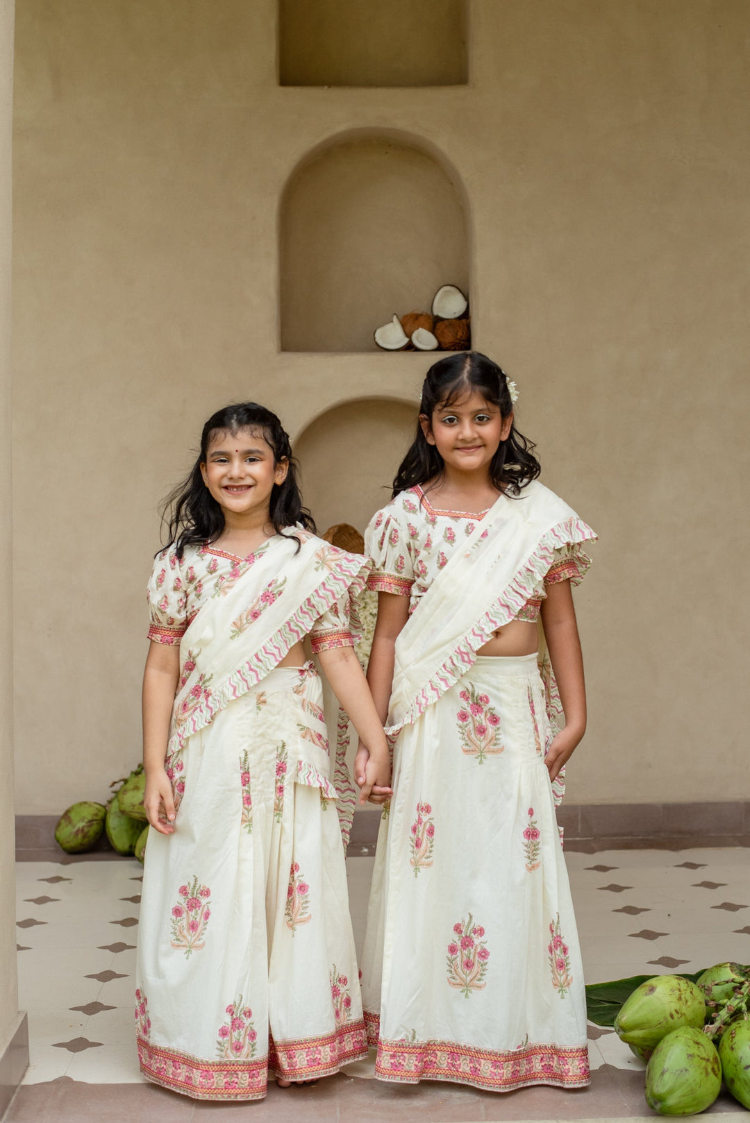 Manika Saree Set | SHOBITAM