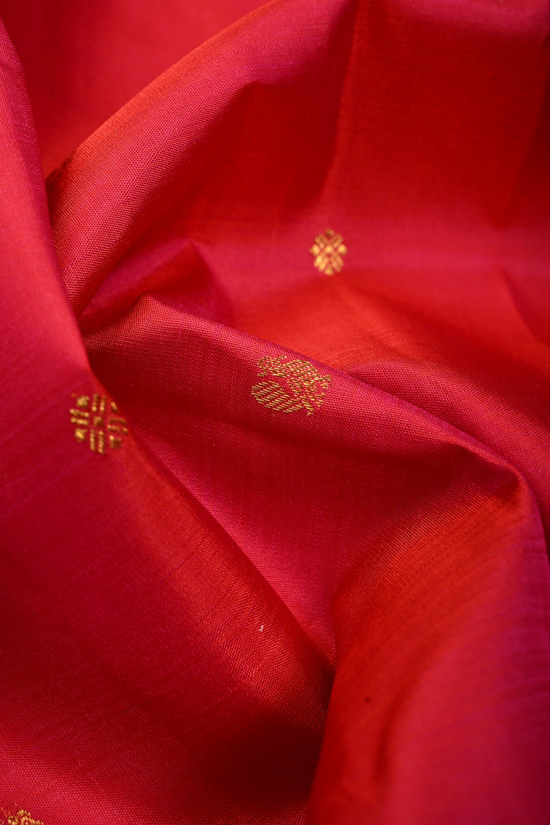 Pinkish Orange Dual tone Kanjivaram Pure Silk Saree with Zari Buttis and Zari Border | SILK MARK CERTIFIED