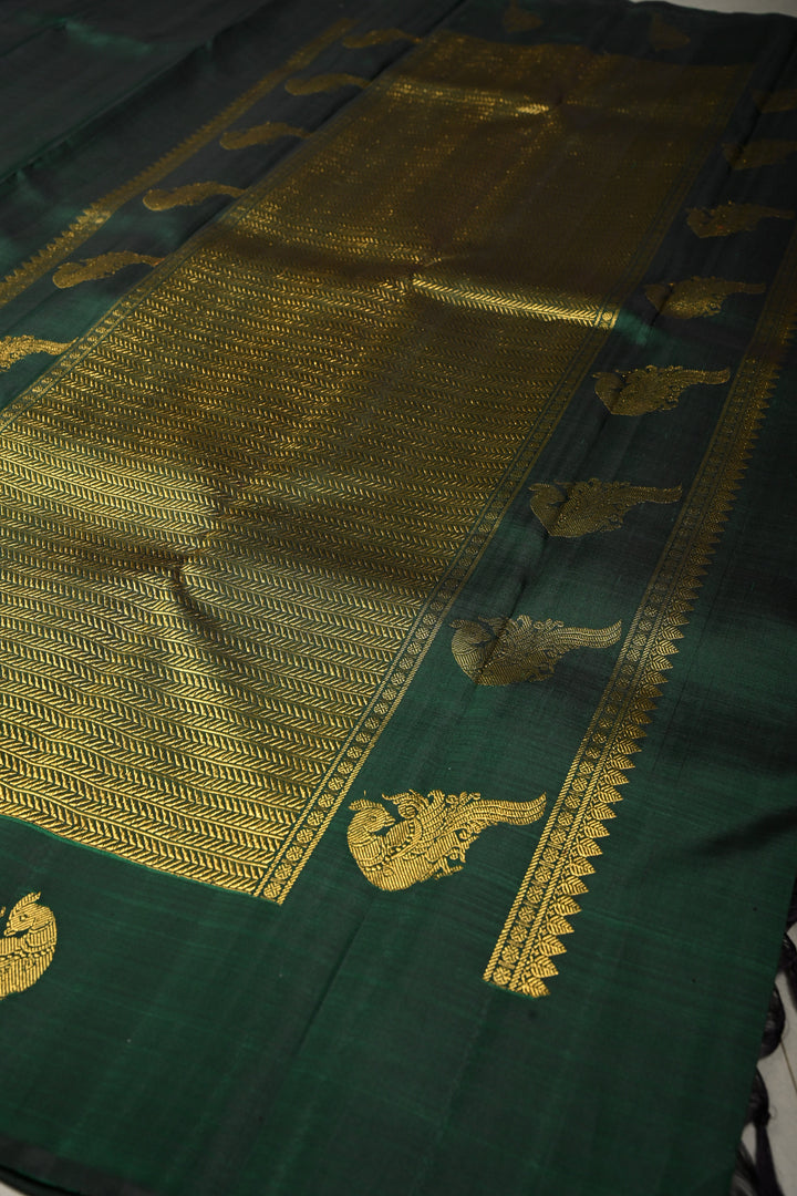 Green-Kanchana Dual tone Kanjivaram Pure Silk Saree with Distinct Parrot Motifs on Border | SILK MARK CERTIFIED
