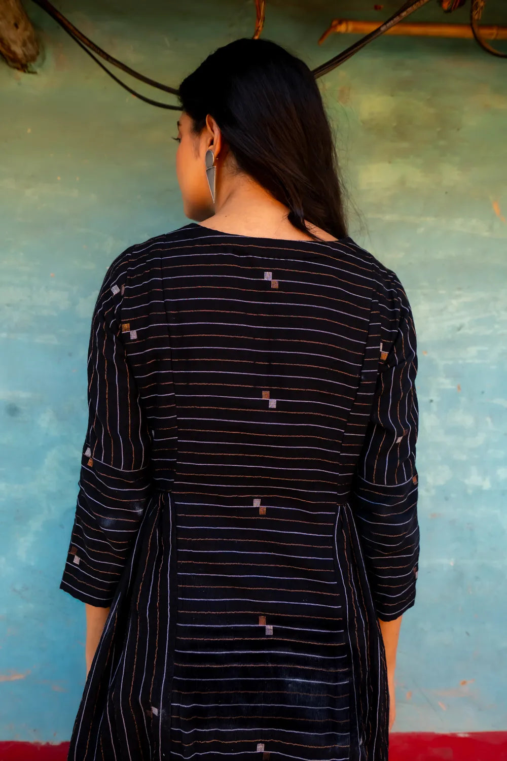 Shimmer Black Handwoven Cotton Jamdani Dress | SHOBITAM