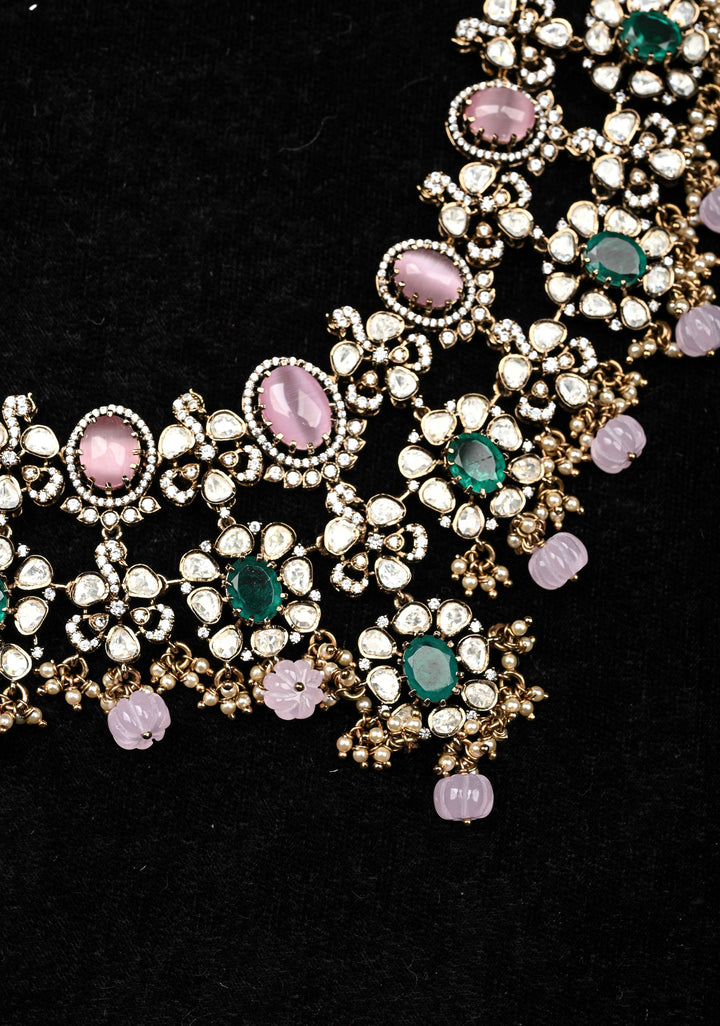 Pure 92.5 silver Pin and green stones Victorian Necklace Set