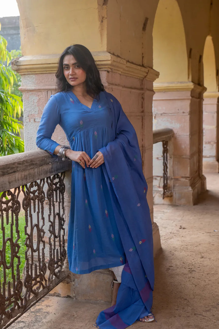 Handloom Sky Blue Pure Cotton Jamdani Kurta Set With Dupatta | SHOBITAM