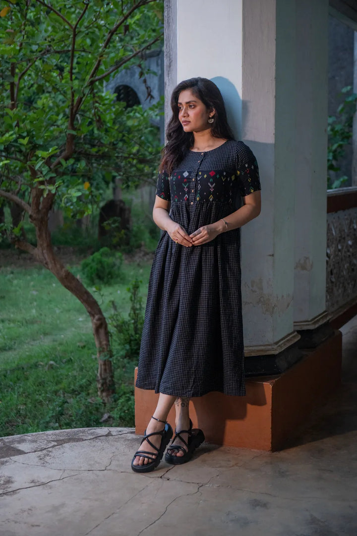 Checkmate Handwoven Pure Cotton Jamdani Dress | SHOBITAM