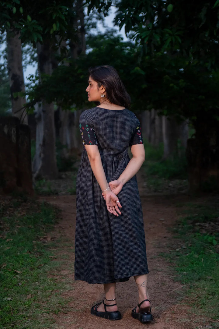 Checkmate Handwoven Pure Cotton Jamdani Dress | SHOBITAM