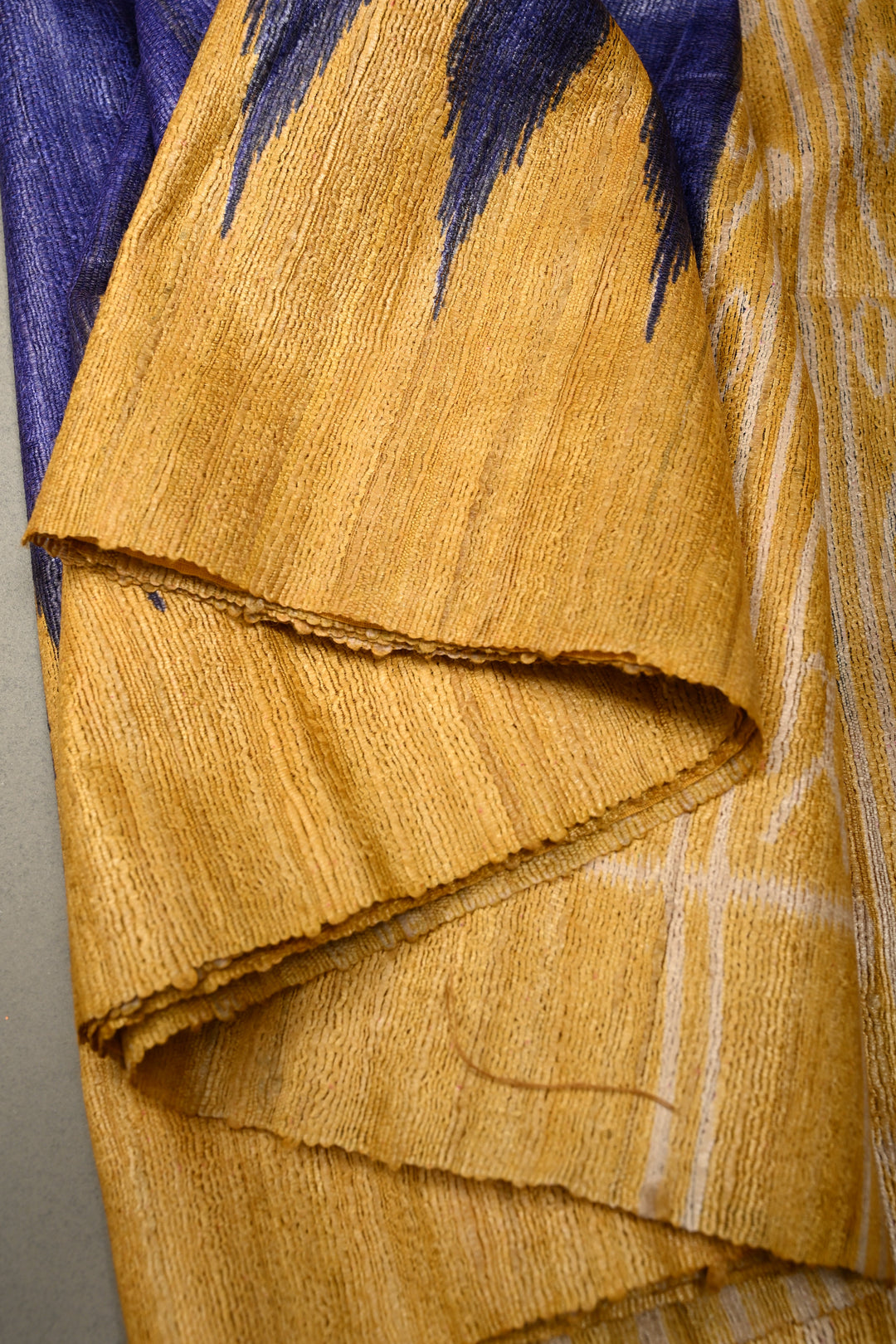 Ink Blue Geecha Tussar Silk Saree With Contrast Temple Border | SILK MARK CERTIFIED | SHOBITAM