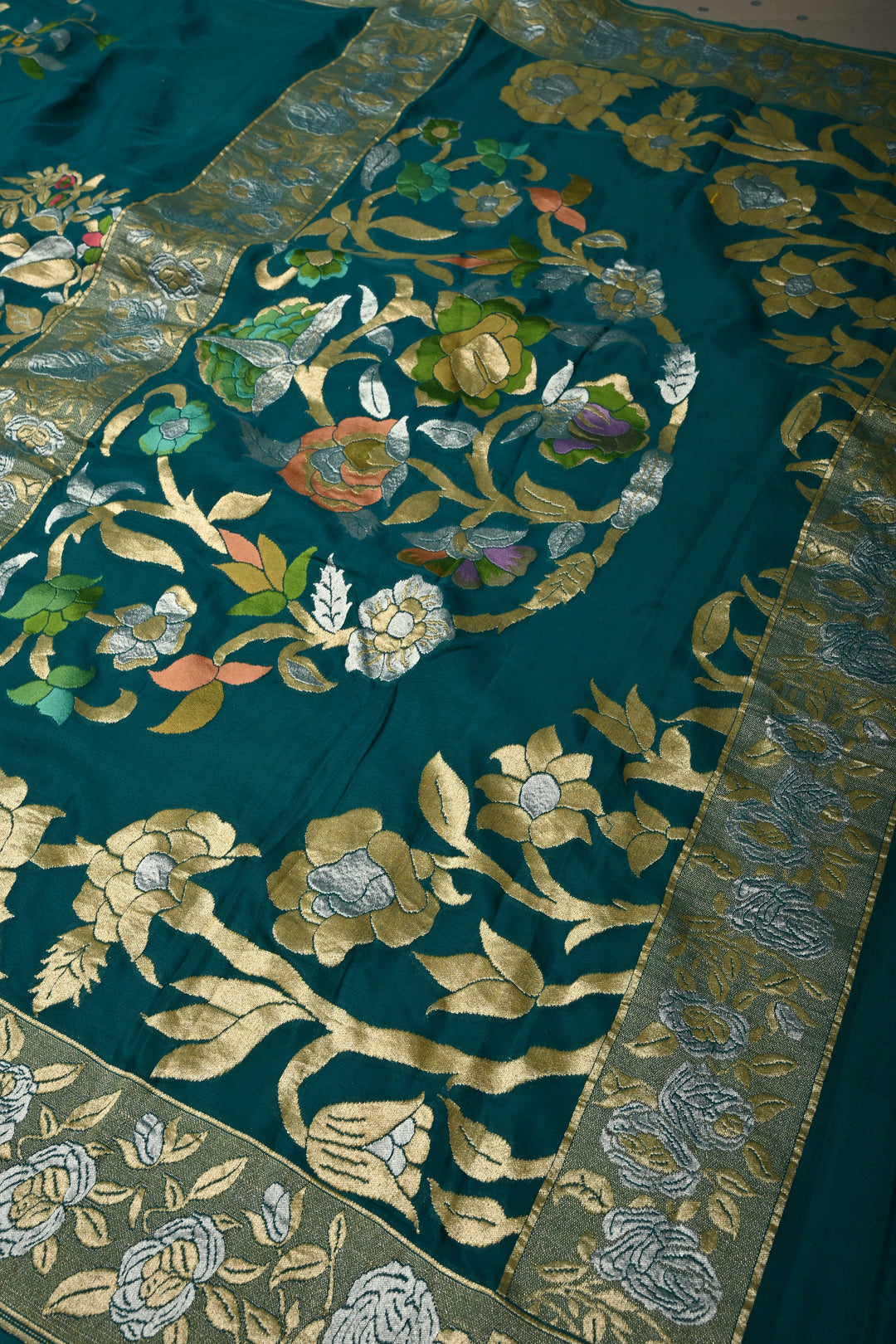 Rama Green Pure Silk Banarasi Georgette Saree with Meenakari Tree Of Life Brocade and Zari Border | SILK MARK CERTIFIED | SHOBITAM
