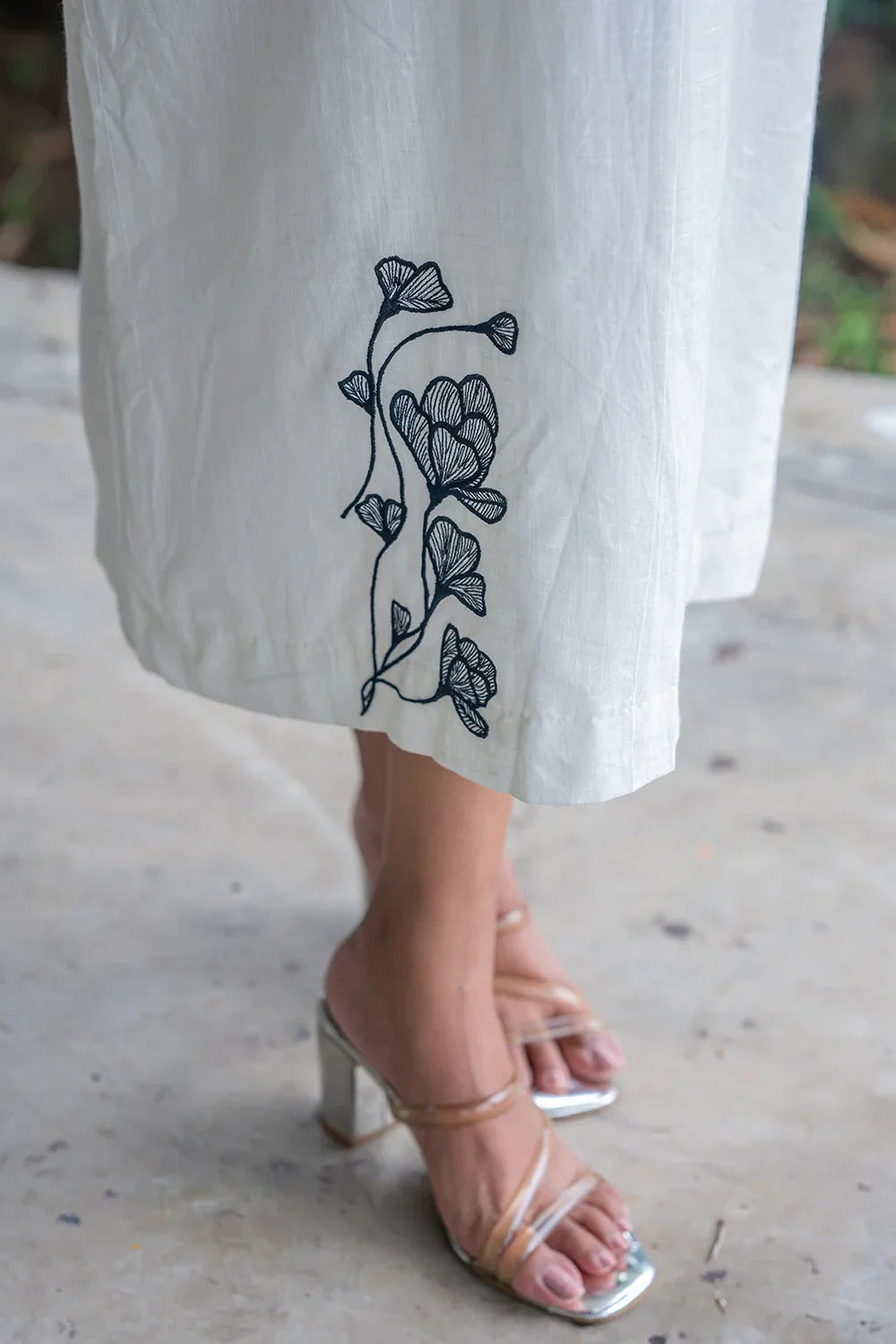 Black on White South Cotton Dress | SHOBITAM