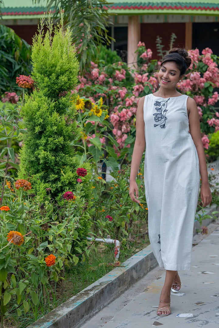 Black on White South Cotton Dress | SHOBITAM