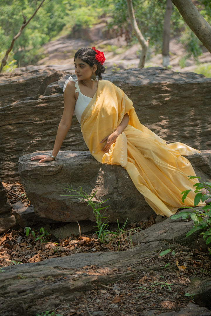 Noor White South Cotton Blouse | SHOBITAM