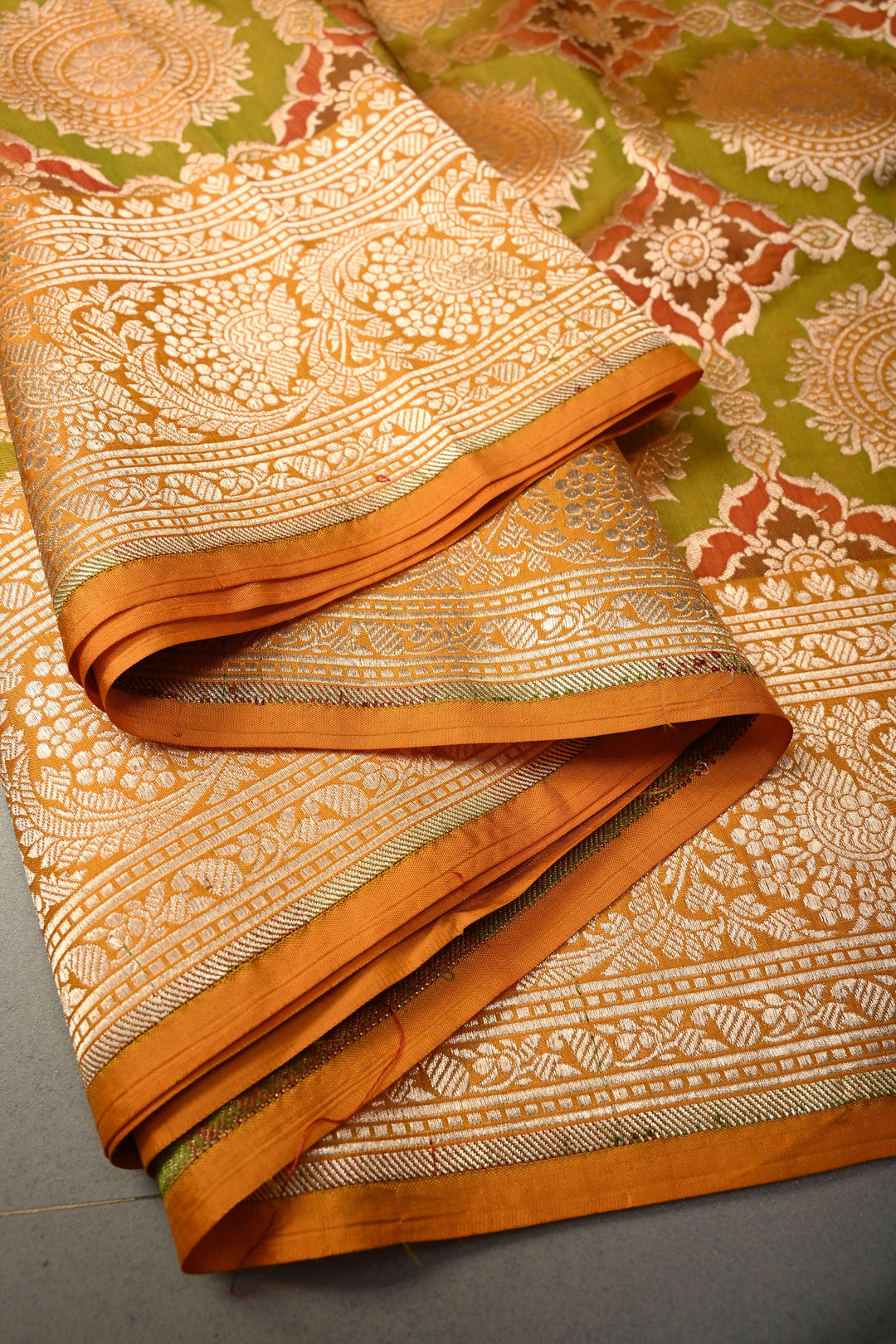 Green Dual Tone Banarasi Katan Silk Saree with Meenakari Patola Floral Brocade Jaal and Zari Border | SILK MARK CERTIFIED | SHOBITAM